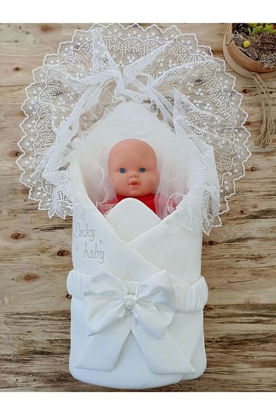 dreamingo Newborn Sahra Lucky Baby Embroidered Swaddle Baby Blanket Ecru