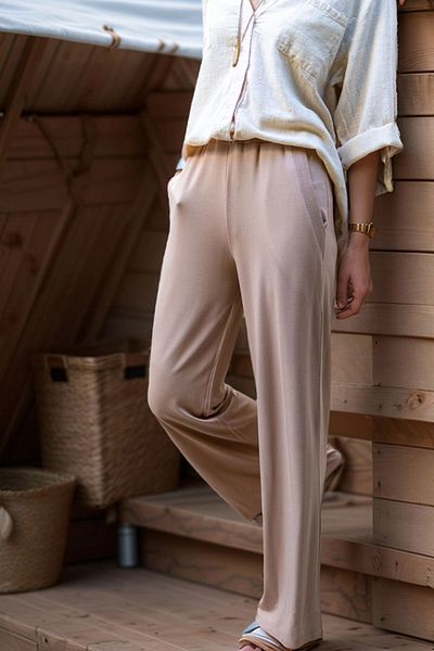 bacc Women's Beige Elastic Waist Pocket Wide Leg Soft Textured Trousers Bcbsk-25700-3169