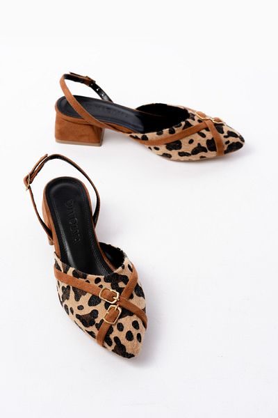 DİVOLYA Gabriel Leopard Tan Cross Buckle (4 cm Heeled) Pointed Toe Ballerina Shoes