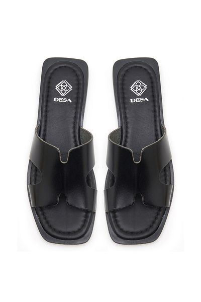 Desa Women's Black Leather Slippers