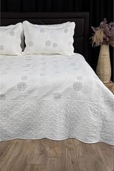 Mu Art Ahşap Daffodil Embroidered Quilted Double Bedspread - Silver