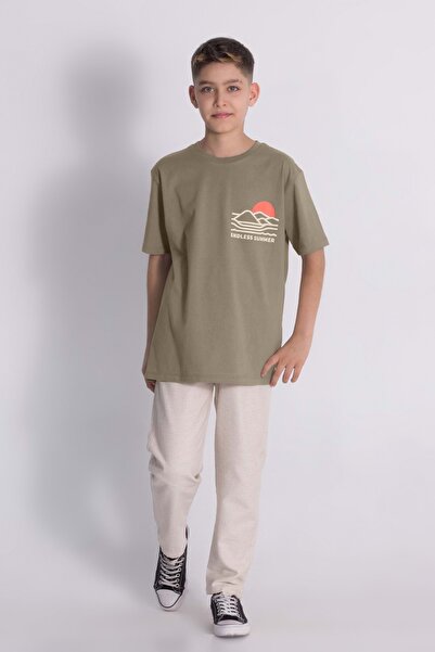 wakawakakidsstore Printed Crew Neck T-Shirt and Trousers Boy's Top and Bottom Set - 9-10 Years