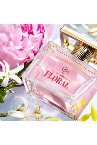 Oriflame Gg Miss Giordani Floral Şakayık Sümbülteber Yasemin Notalı Kadın Parfümü