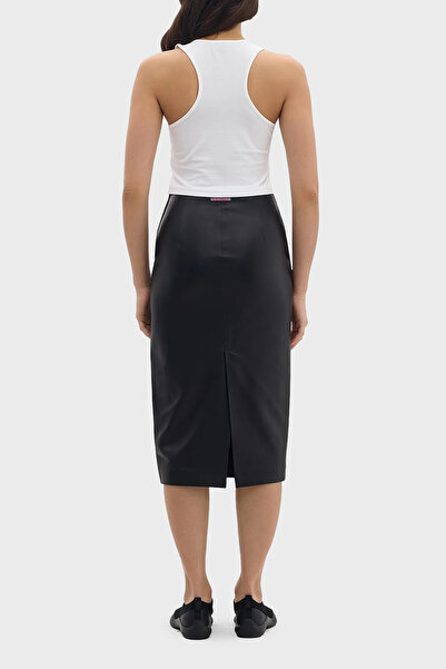 LES BENJAMINS Короткий топ Pamuklu Cropped Fit TOP