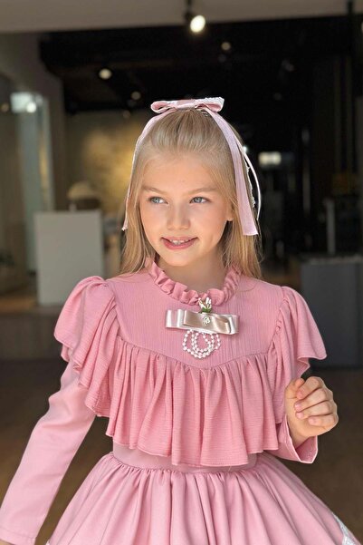 Riccotarz Kız Çocuk Göğsü ve Yakası Fırfırlı Eteği Pliseli Dantel Şerit Detaylı Pudra Elbise