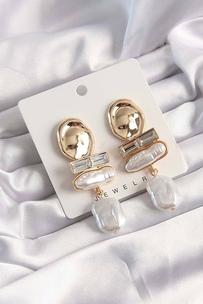 MELFSHOP Special Series Brass Gold Color White Pearl Stone Scrunch Model Earrings