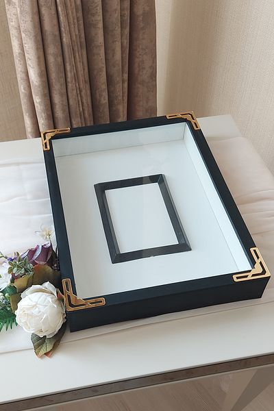 Verda Çerçeve إطار ذاكرة تخزين الورد مقاس 30 × 40 سم مع قسم صور - صندوق ورد بإطار ذاكرة مقاس 6 سم