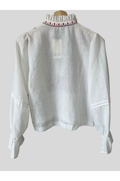 Robin Women's White Crew Neck Linen Woven Blouse with Embroidery on the Front