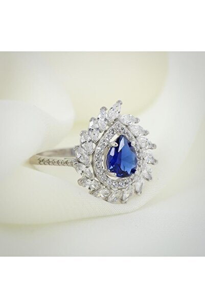 Mia Vento Effective Diamond Sentetik Sentetik Safir Markiz Serenatı Gümüş Yüzük