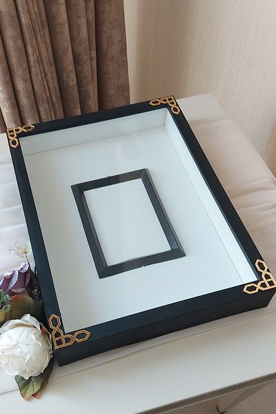Verda Çerçeve إطار ذاكرة تخزين الورد مقاس 30 × 40 سم مع قسم صور - صندوق ورد بإطار ذاكرة مقاس 6 سم