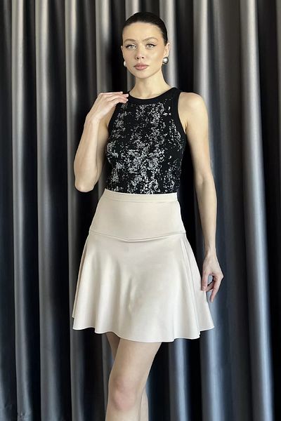 GÜLSELİ Fusta mini de damă bej cu pantaloni scurți