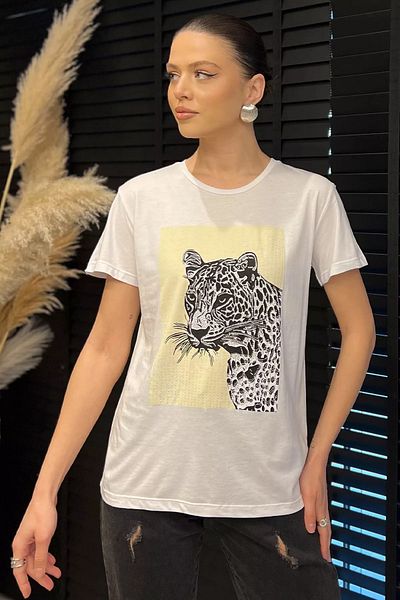 GÜLSELİ Tricou alb pentru femei cu decolteu rotund cu imprimeu Stone