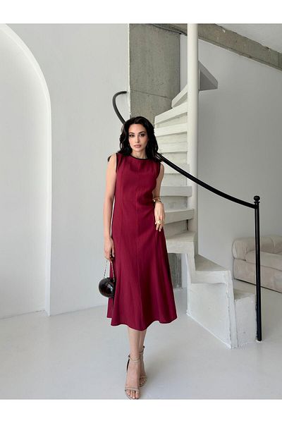 Serica Moda Burgundy Crew Neck Midi Sleeveless Midi Dress