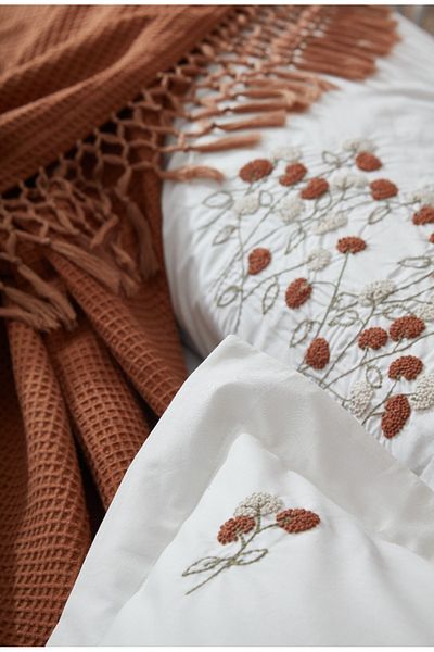 HUZUR ÇEYİZ Irina Handcrafted Fringed 7 Piece Pique Set