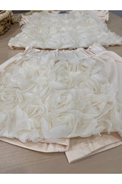 Marka Sensin Kids Kız Çocuk Şort Etekli 3 Boyutlu Gül Desenli Özel Tasarım 2'li Takım