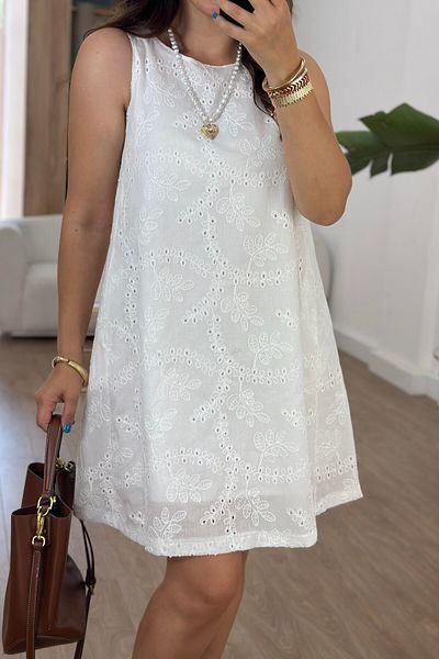 Suzi White Fisto Sleeveless Dress 28970