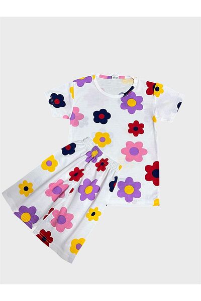 tusem butik homewear Set de pijamale de vară pentru fete, culoare albă, cu model de flori, cu mâneci scurte