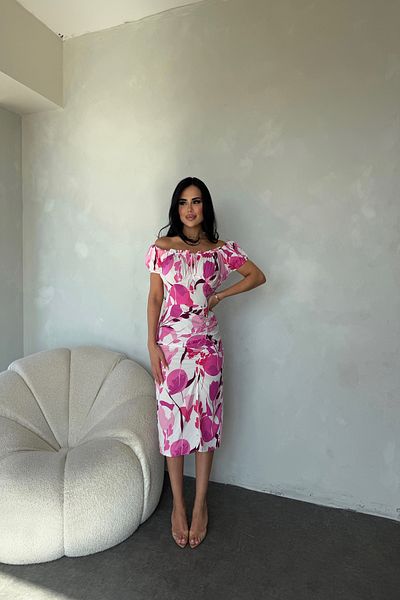 LİLA İSTANBUL Madonna Collar Floral Patterned Summer Dress with Chest Detail and Slit Detail