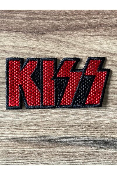 StüdyoÜmitTişört قبلة شعار أحمر الحجاب، التصحيح، الرقع، شعار النبالة، ورقعة ا...