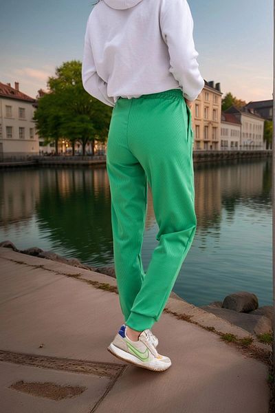 bacc Women's Green Self-Textured Pocketed Jogger Pants with Elastic Waist Bcbsk-25700-3325