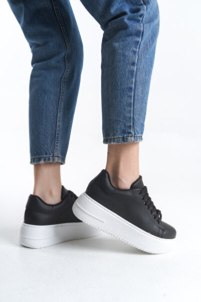 ZOLESSA Kadın Siyah Renk Beyaz Tabanlı Bağcıklı Spor Ayakkabı Kalın ve Yüksek Tabanlı Günlük Rahat Sneaker