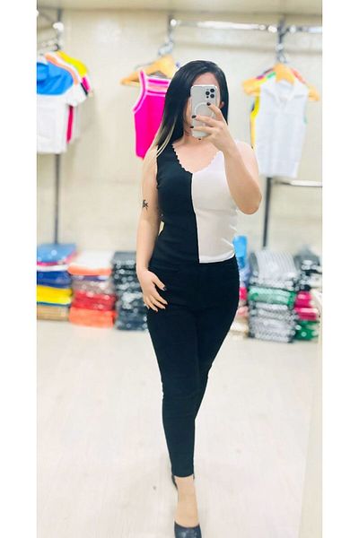 Butik Zeyoo Collection Women's Thick Strap Two Tone V Neck Crop