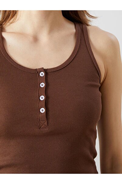 LC Waikiki U Yaka Dokulu Kadın Atlet (S5)