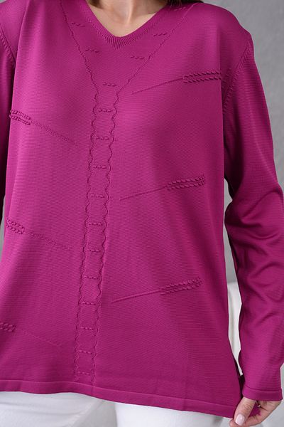 Lamierra Knitwear Young Mother Seasonal V-Neck Sweater