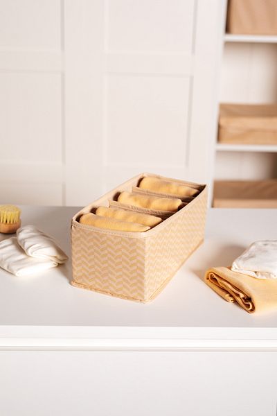 Serstil 6 Compartment Drawer Cabinet Socks / Underwear Foldable Organizer Organizer Box 14X28X12 cm