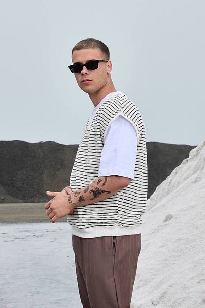 OKSHEN Men's Striped Oversize Sweater