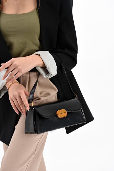 Bipanya Noir Gold Tokalı Kadın Omuz Çantası BP-4857O