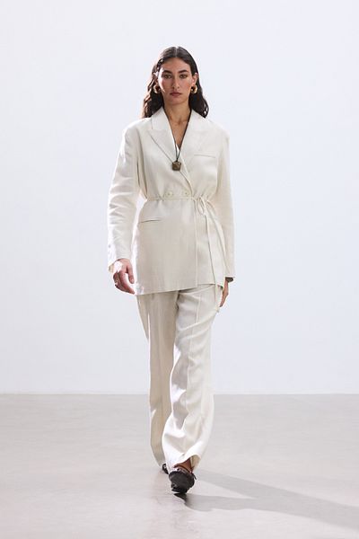 BE BLUE Stone Buckle Linen Blazer Jacket