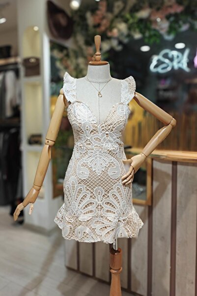 Eswomes Askılı Kol Fırfırlı Sırt Bağçıklı Güpür Kısa Elbise Beyaz