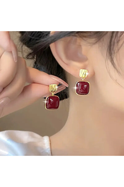 byozanyılmaz أقراط بتصميم حجر كلاريت أحمر