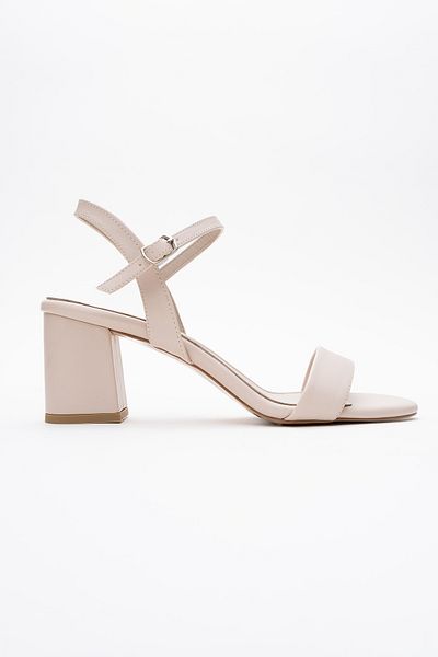 Ataköy Ayakkabı Women's Thick Heel Strap Shoes