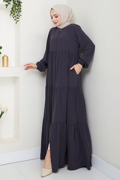 InStyle Three Gathered Smoked Ferace