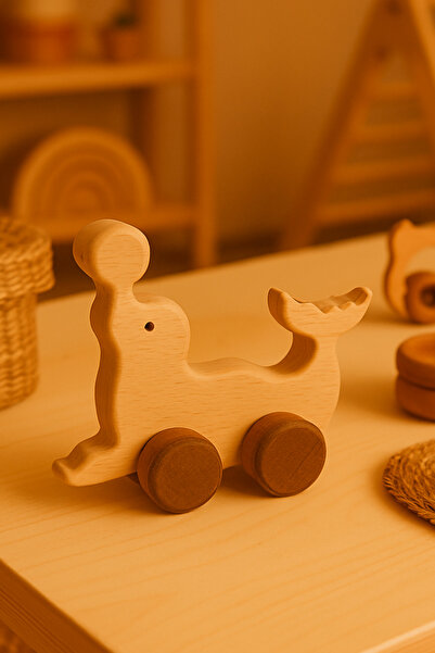 ALGWOOD لعبة دولفين مونتيسوري الطبيعية المصنوعة يدويًا من الخشب مع عجلات - 5053