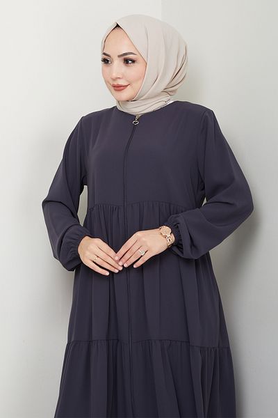InStyle Three Gathered Smoked Ferace
