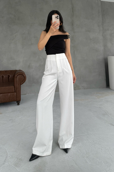 Seda Yalçın Atelier Black Single Sleeve Buckle Blouse