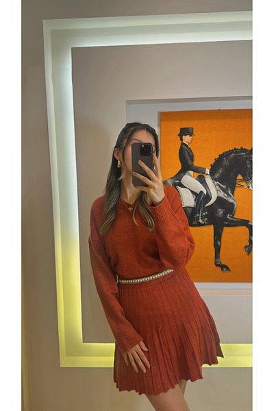 todays co Tile Pleated Mini Skirt V-Neck Sweater Bottom Top Knitwear Set