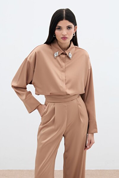 Sateen Aksesuar Detaylı Gömlek - Camel