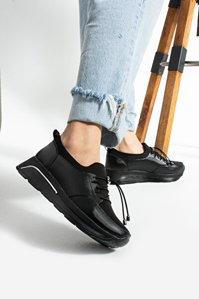 HVZ Exclusive Crne sportske patike sa vezicama, udobne, mekane, sa vezicama