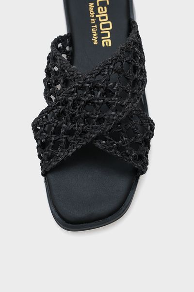 Capone Outfitters Loree Wicker Women's Slippers