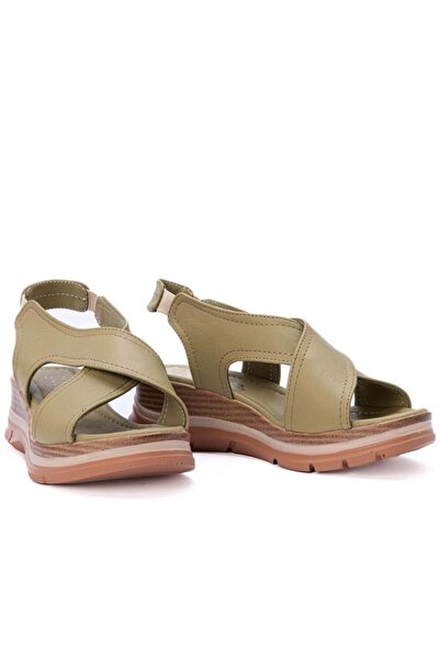 Gusse Γυναικεία σανδάλια από γνήσιο δέρμα Mabel 2562