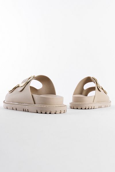 Capone Outfitters Γυναικείες παντόφλες - Στρογγυλή λεπτομέρεια και πόρπη