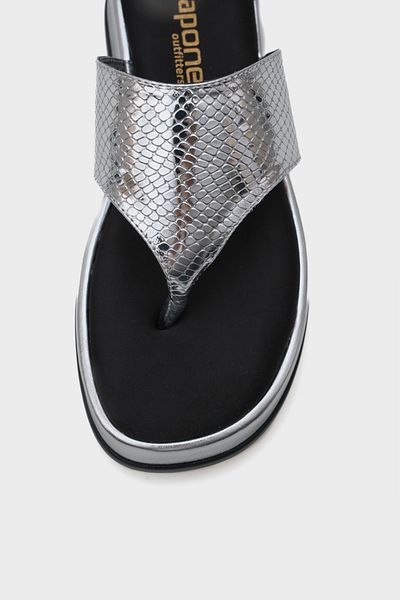 Capone Outfitters Margalo Damen-Flip-Flops mit Keilabsatz und Stein