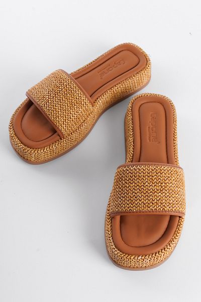 Capone Outfitters Dámské pantofle se slámou na klínovém podpatku s jedním páskem