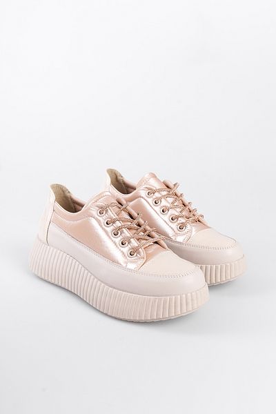 Capone Outfitters حذاء رياضي نسائي من Glen Laces بتفاصيل حجرية