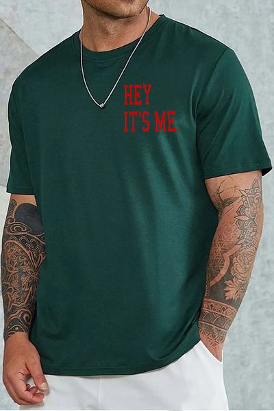 yueswear Unisex Hey IT s me Πράσινο μπλουζάκι με εμπριμέ χαλαρή εφαρμογή