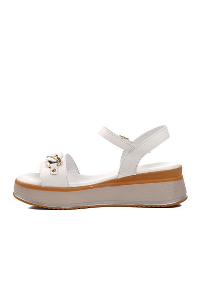 Voyager White Women's Flat Sandals